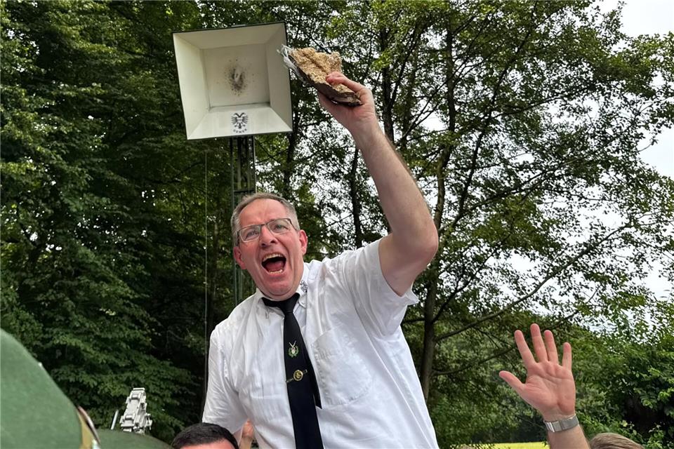 Lauter Siegesschrei bei „Vollblut-Offizier“ Thomas Herrmann.