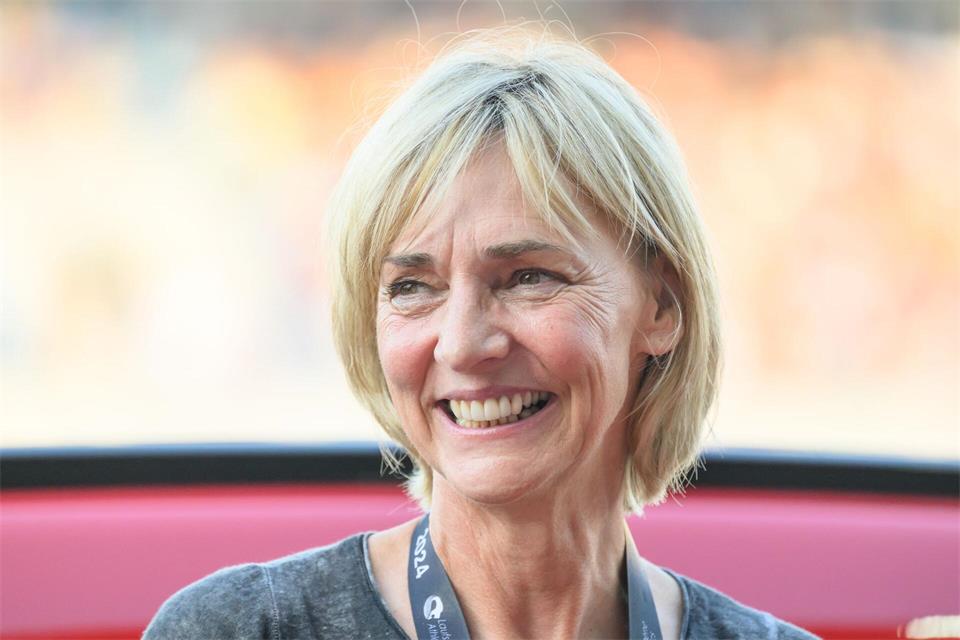 Lebt heute in Berlin: die zweimalige Weitsprung-Olympiasiegerin Heike Drechsler. (Archivbild)Robert Michael/dpa