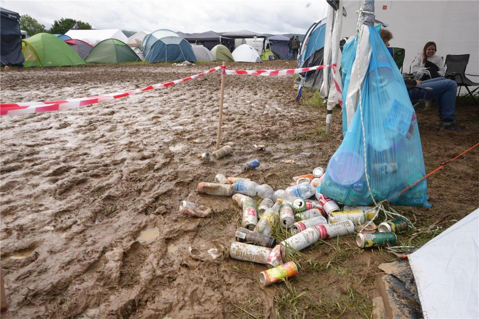 Leere Dosen sind nur ein Beispiel für Müll, der bei einem Festival anfallen kann. Thomas Frey/dpa