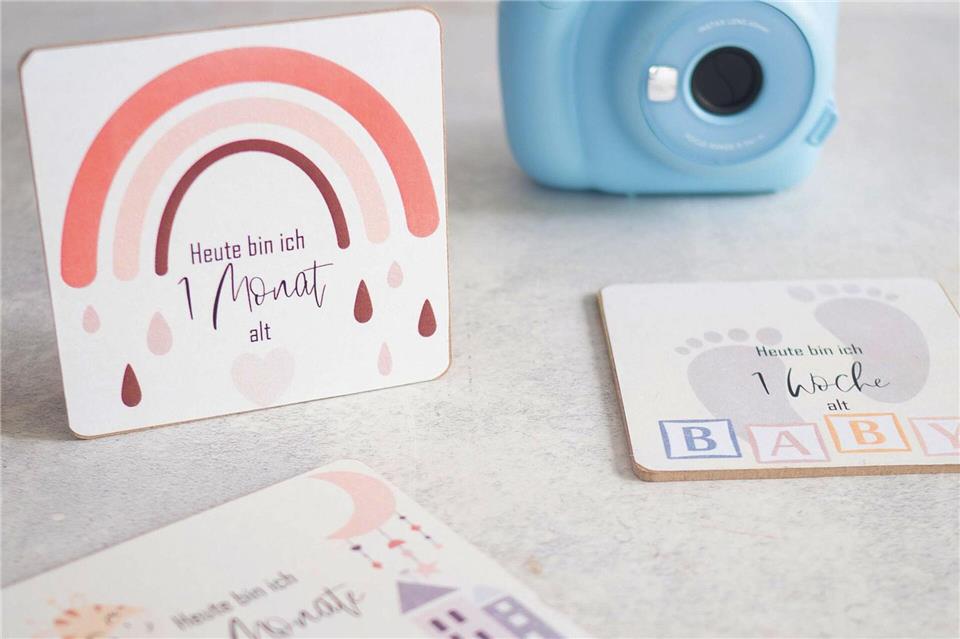 Legen alle Freundinnen zusammen, kann eine Polaroid-Kamera ein schönes Shower-Geschenk sein. Damit lassen sich „Meilenstein-Karten“ machen, die als Motto für das jeweilige Foto („Eine Monat alt“, „Mein erster Ausflug“ etc.) verwendet werden.Katja Henning/Christophorus Verlag/dpa-tmn