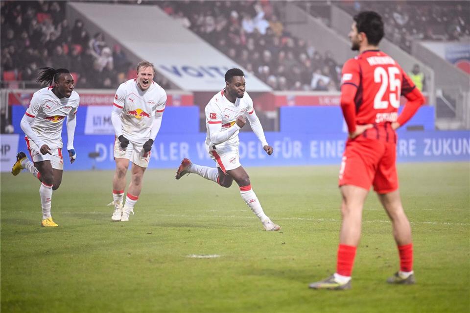 Leipzig jubelt, Heidenheim bleibt nur der Frust.Harry Langer/dpa