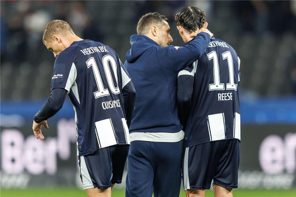 Leitl (M) und Reese (r) haben ein besonderes Verhältnis. (Archivbild)Andreas Gora/dpa