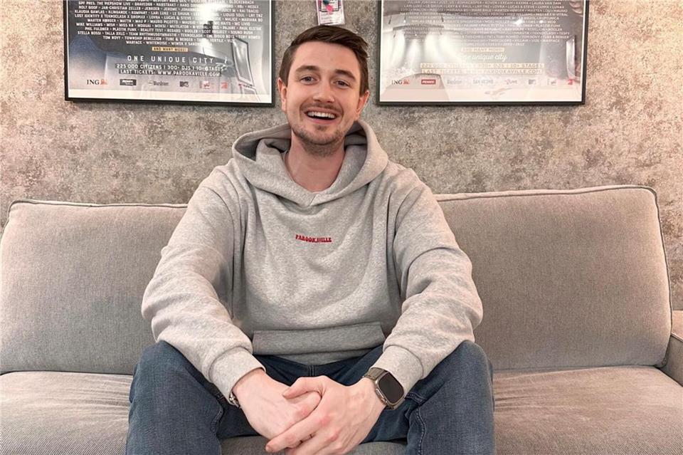 Lennard Garbert in seinem Homeoffice-Büro in Raesfeld.