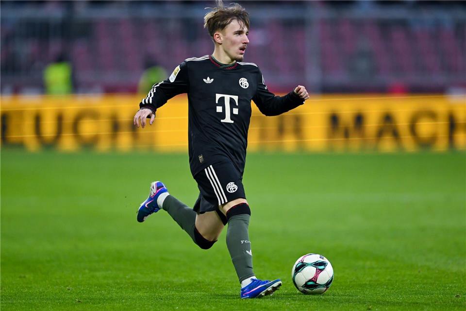 Lennart Karl in Aktion beim Bayern-Testspiel in Salzburg. Sven Hoppe/dpa
