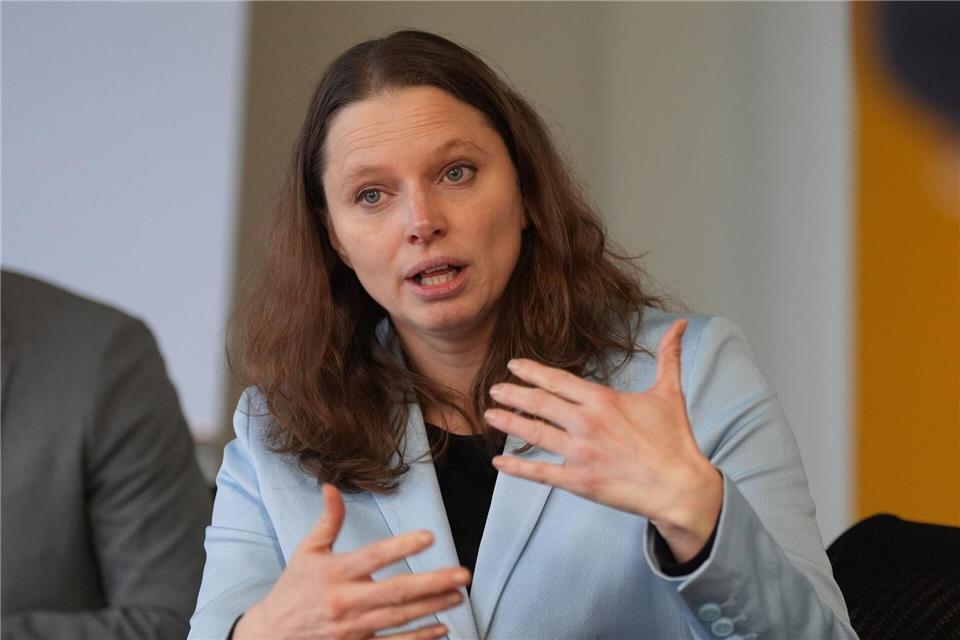Leonhard besucht mit einer 50 Teilnehmer starken Delegation Indien. (Archivbild)Marcus Brandt/dpa