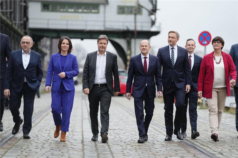 Letztendlich habe es der Ampel aber an diesem Bindemittel gefehlt, so Wissing. (Archivbild)Kay Nietfeld/dpa
