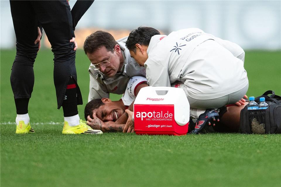 Leverkusens Arthur verletzte sich gegen Mainz schwer. Marius Becker/dpa