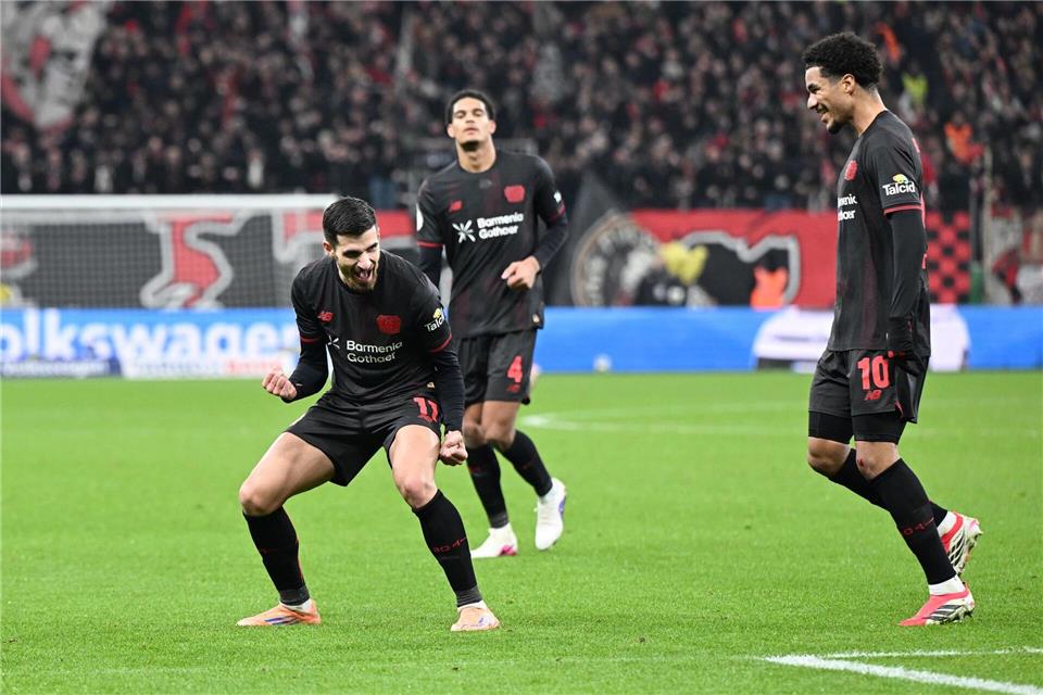 Leverkusens Martin Terrier jubelt über sein Tor zum 1:0. Federico Gambarini/dpa