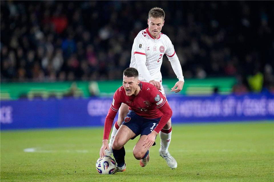 Leverkusens Stürmer Schick und seine Tschechen gegen Favorit Dänemark.Petr David Josek/AP/dpa