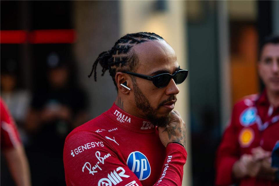 Lewis Hamilton erlebte ein desaströses Premierenjahr bei Ferrari.Luca Martini/SOPA Images via ZUMA Press Wire/dpa
