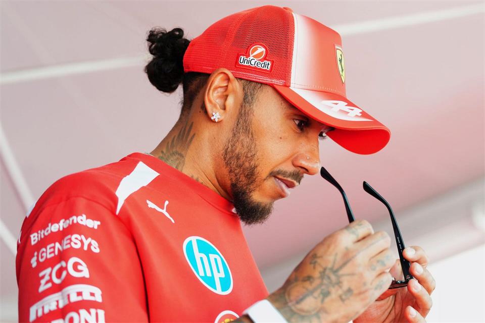 Lewis Hamilton hat in Singapur einen Popup-Store eröffnet. (Archivbild)Manu Fernandez/AP/dpa
