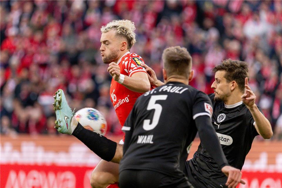 Lieferten sich ein umkämpftes Kellerduell: Mainz 05 und der FC St. Pauli. Torsten Silz