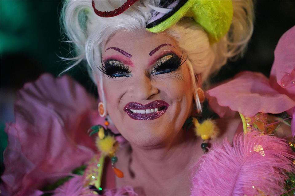 Liest die Leviten beim Promi-Büßen: Dragqueen Olivia Jones. (Archivbild)Marcus Brandt/dpa