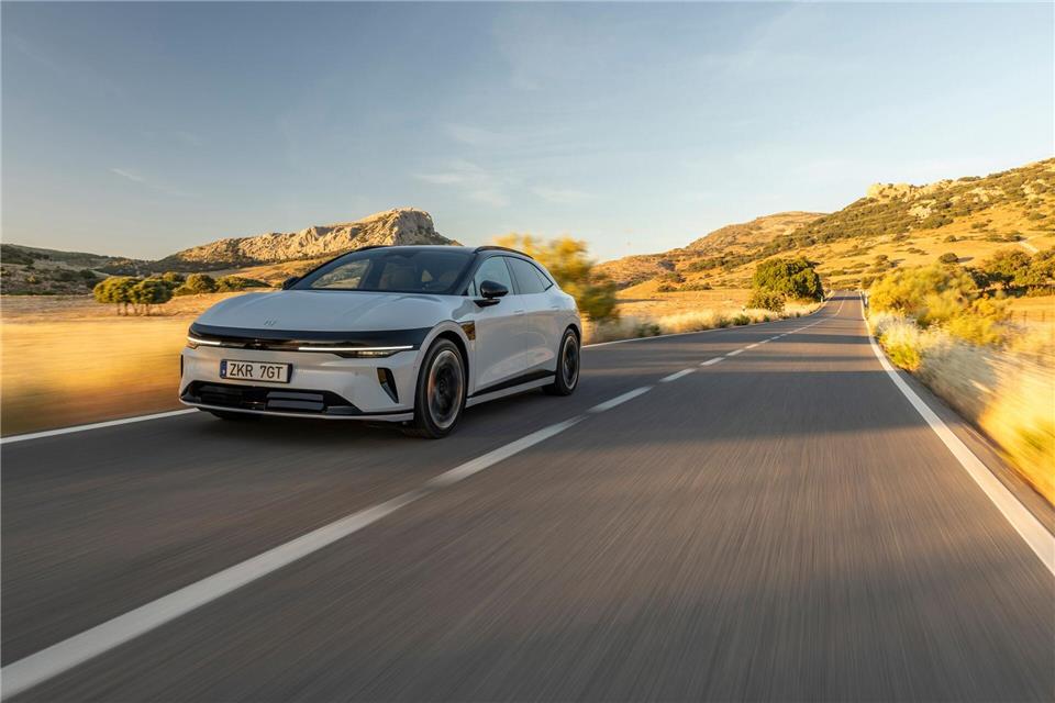 Lifestyle-Laster auf großer Fahrt? Nun, immerhin soll der Zeekr 7GT bis zu 655 Kilometer mit einer Ladung schaffen.Charlie Magee/Zeekr/dpa-tmn