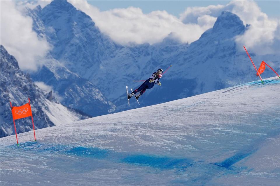Lindsey Vonn hat sich bei dem Sturz einen Schienbeinbruch zugezogen.Jacquelyn Martin/AP/dpa