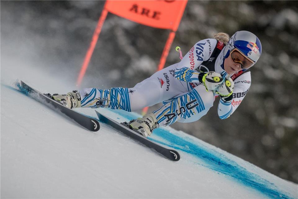 Lindsey Vonn will nach fünf Jahren Pause wieder in den Speed-Disziplinen angreifen.Michael Kappeler/dpa