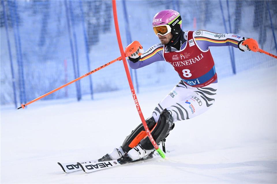 Linus Straßer verpasste den erhofften vorderen Rang beim ersten Slalom deutlich.Roni Rekomaa/Lehtikuva/dpa