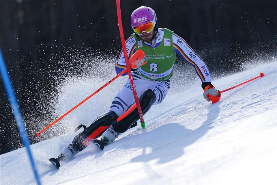 Linus Straßer zeigte im ersten Slalom nach Olympia eine gute Vorstellung.Pier Marco Tacca/AP/dpa