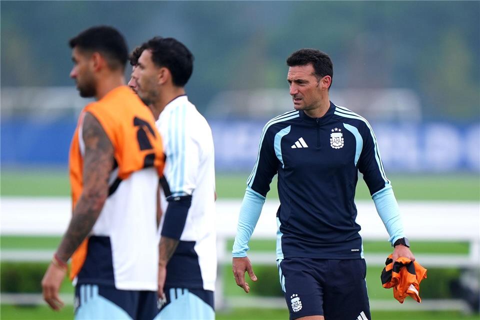Lionel Scaloni beim Training der Argentinier.Bradley Collyer/PA Wire/dpa