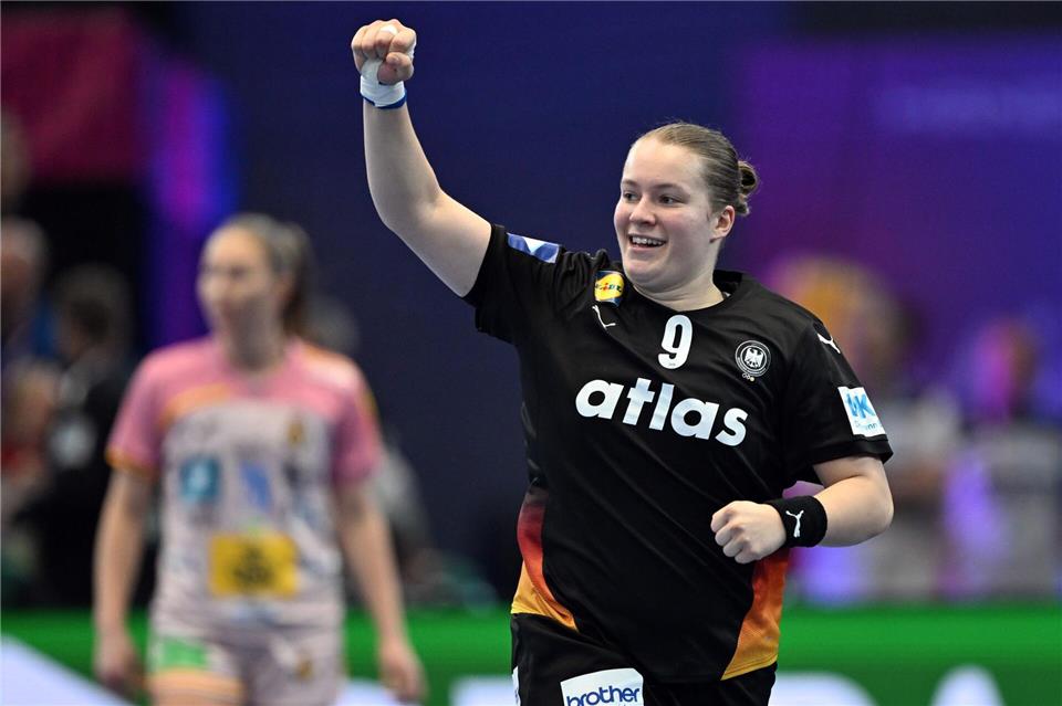 Lisa Antl ist im DHB-Team als Kreisläuferin gesetzt. Federico Gambarini/dpa