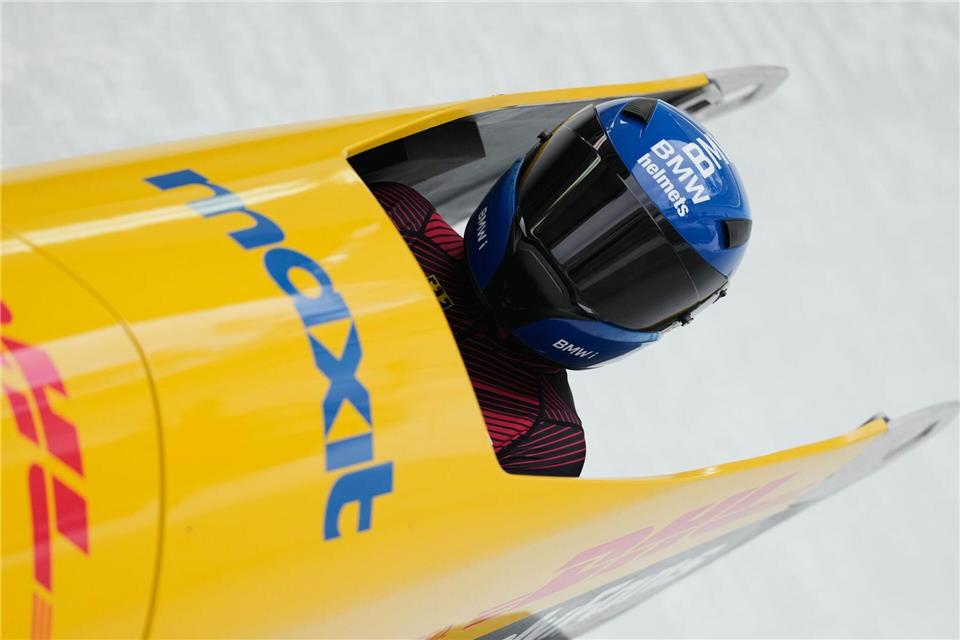 Lisa Buckwitz fährt beim Monobob-Weltcup auf Rang drei. Matthias Schrader/AP/dpa