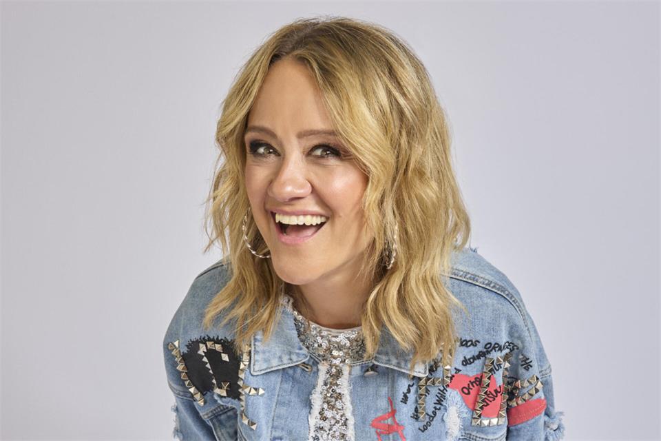 Lisa Feller präsentiert ihr „Schön für dich“-Programm am 20. Mai 2027 in der Westmünsterlandhalle. 
