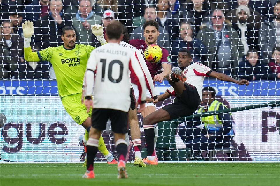 Liverpool stoppte seine Negativserie mit einem 2:0 bei West Ham United.Kirsty Wigglesworth/AP/dpa