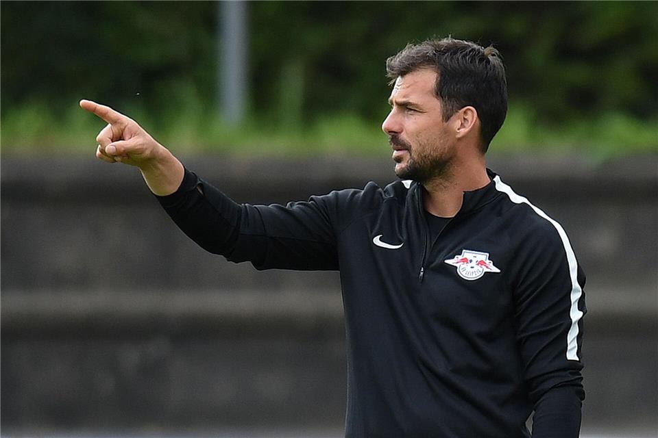 Löw folgt auf Rose: RB Leipzig drückt den Panikknopf Lösung bis Saisonende: Zsolt Löw ist neuer Trainer von RB Leipzig.Sven Hoppe/dpa