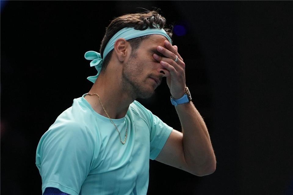 Lorenzo Musetti konnte sein Verletzungspech nicht fassen.Asanka Brendon Ratnayake/AP/dpa