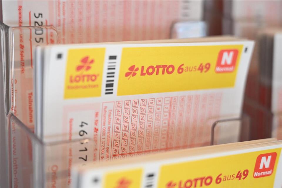 Lotto Thüringen schüttete im vergangenen Jahr 28 Großgewinne ab einer Summe von 100.000 Euro aus. (Archivbild)Shireen Broszies/dpa