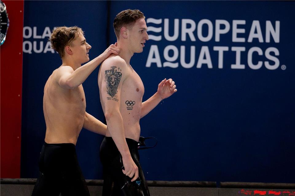 Lukas Märtens (r) ist für Johannes Liebmann Freund und Vorbild zugleich. (Archivbild)Jo Kleindl/dpa
