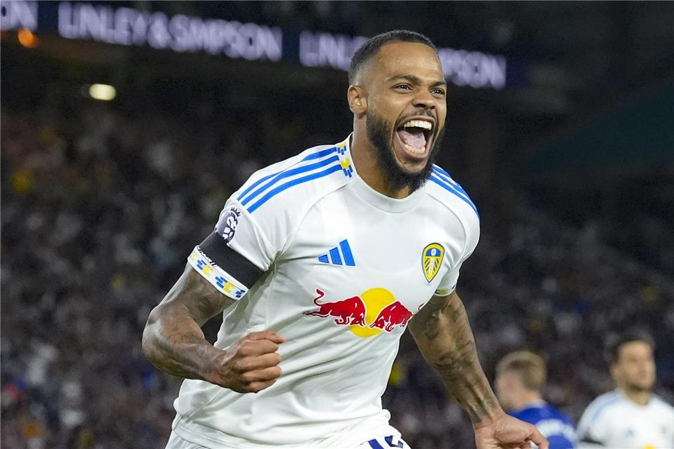 Lukas Nmecha war der Matchwinner für Leeds United.Danny Lawson/PA Wire/dpa