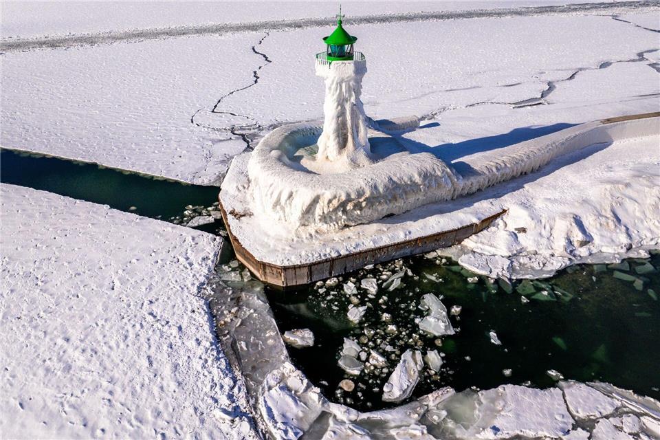 MV erlebte den schneereichsten Winter seit 2012. (Archivbild)Jens Büttner/dpa