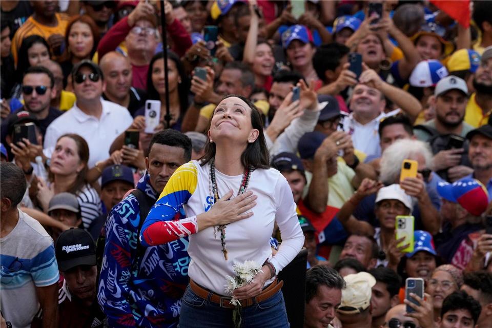 Venezuelas Eiserne Lady: Nobelpreis für María Corina Machado Machado muss sich seit langem versteckenAriana Cubillos/AP/dpa