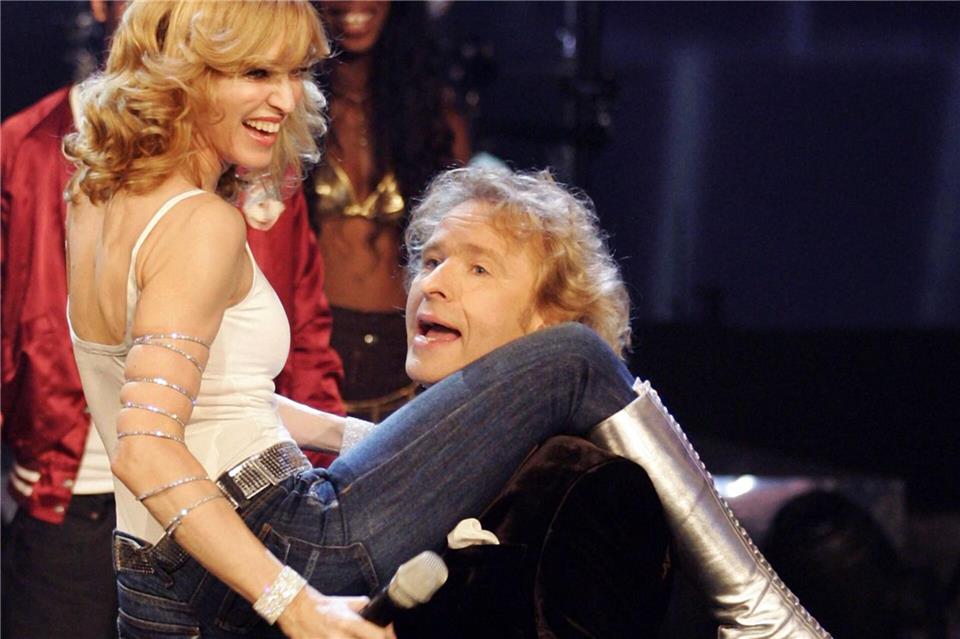 Madonna bei „Wetten, dass..?“ 2005.Ronald Wittek/dpa Pool/dpa