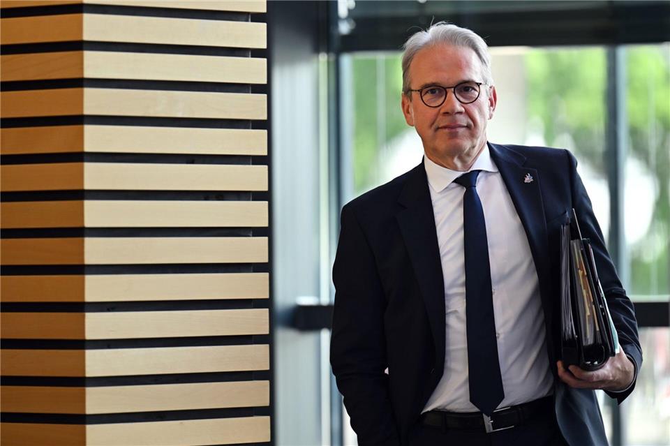 Maier zieht Konsequenzen aus Fehlern bei internen Ermittlungen (Archivbild) Martin Schutt/dpa