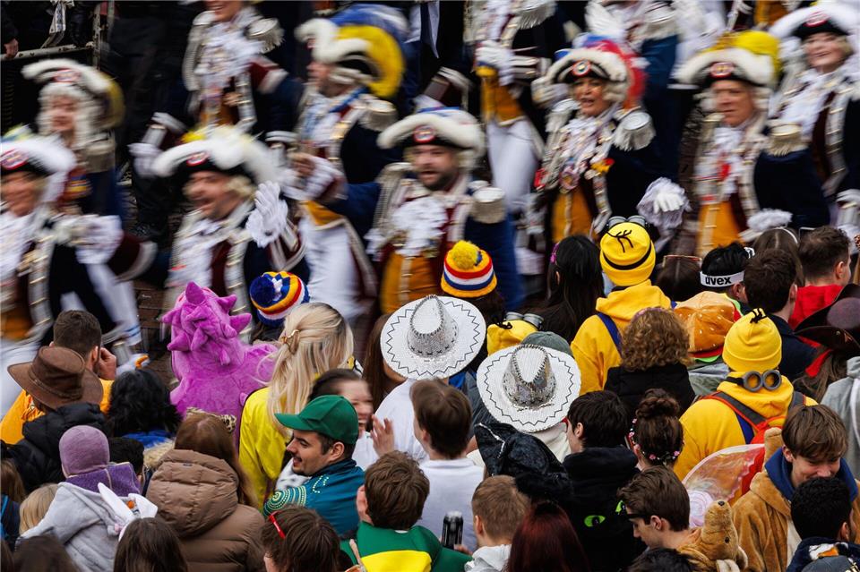 Mainz gilt auch wegen der Fastnacht als eine Hochburg des Frohsinns. (Symbolbild)Hannes P. Albert/dpa