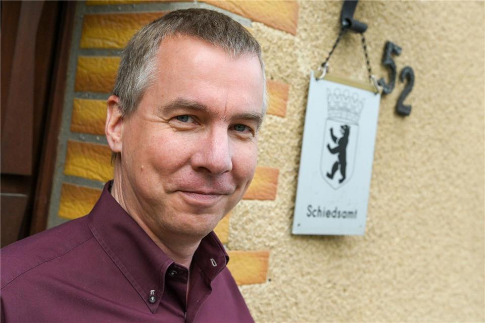 Malte Priesmeyer ist Vorsitzender der Berliner Schiedspersonen.Jens Kalaene/dpa