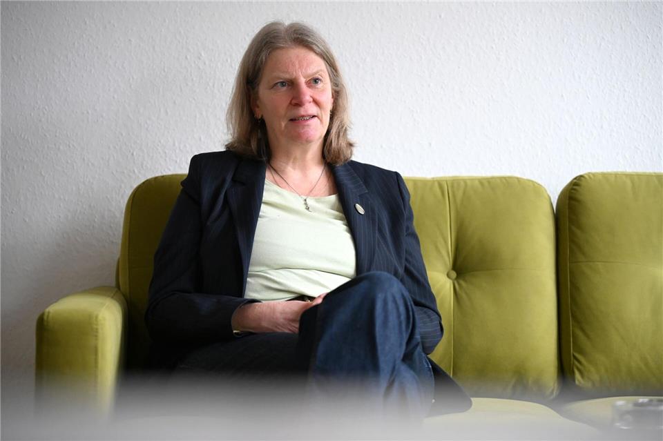 „Man kann sprachhistorisch ganz viel erklären, man kann soziologisch ganz viel erklären“, sagt Akademie-Präsidentin Rapp zu dem Familiennamen-Projekt. (Archivfoto)Michael Brandt/dpa