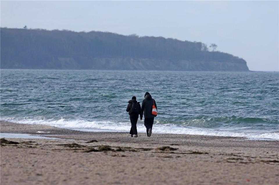 Mancherorts müssen Ostseegäste bald mehr Kurtaxe zahlen. (Archivbild)Bernd Wüstneck/dpa