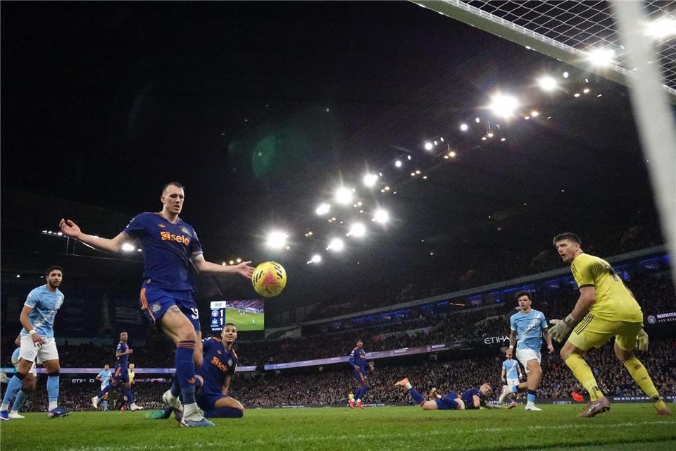 Manchester City ist bis auf zwei Punkte an Arsenal dran. Jon Super/AP/dpa