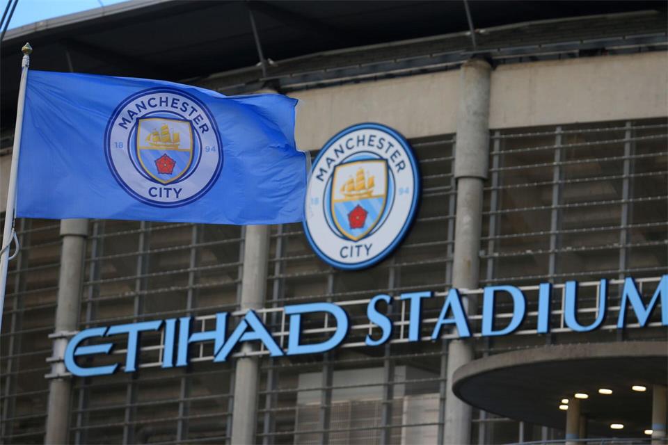 Manchester City ist wegen Verstößen gegen die Finanzregeln der Premier League zwischen den Spielzeiten 2009/10 und 2017/18 für schuldig befunden worden. (Symbolbild)Lindsey Parnaby/dpa