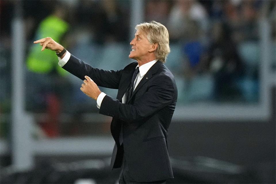 Mancinis Nationaltrainer-Comeback beginnt mit Pfiffen und einer Niederlage. Andrew Medichini/AP/dpa