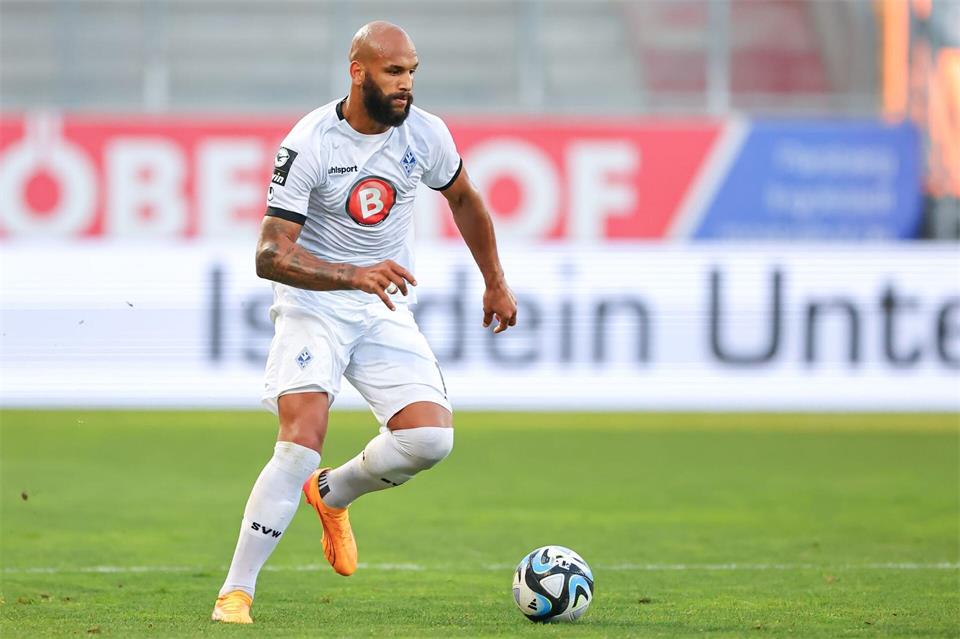 Mannheims Terrence Boyd erzielte einen Dreierpack gegen Hoffenheim II. (Archivbild)Daniel Karmann/dpa