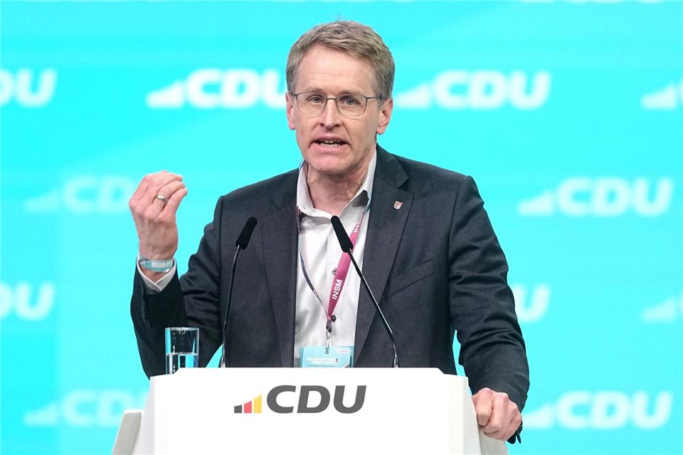 Manuel Hagel (CDU) kann in Baden-Württemberg nach Ansicht von Schleswig-Holsteins CDU-Landeschef Günther selbstbewusst in Gespräche mit den Grünen zur Bildung einer Landesregierung gehen. (Archivbild)Kay Nietfeld/dpa