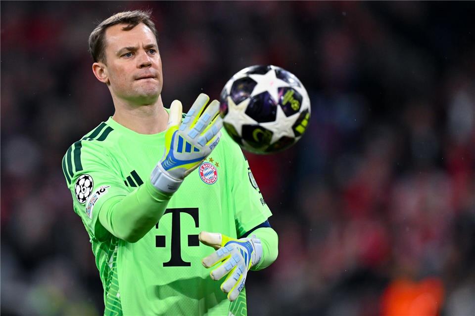 Manuel Neuer hält für den FC Bayern immer noch Bälle - und bald auch wieder für das DFB-Team? (Archivbild)Sven Hoppe/dpa