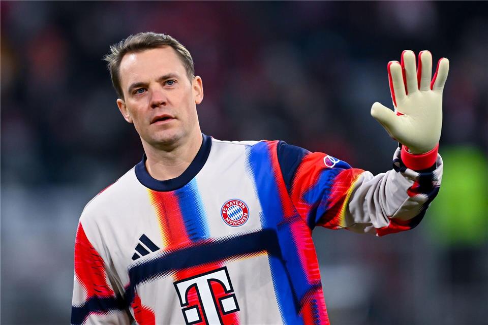Manuel Neuer will einem Medienbericht zufolge noch ein Jahr dranhängen beim FC Bayern. (Archivbild)Sven Hoppe/dpa