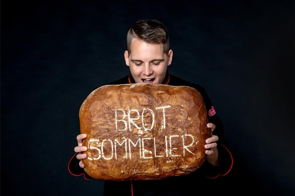 Manuel Spangemacher hat die staatliche Prüfung zum Brot-Sommelier bestanden.