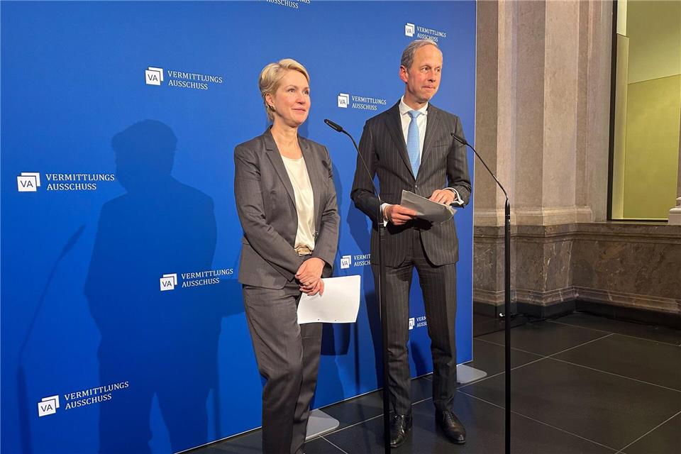 Manuela Schwesig und Hendrik Hoppenstedt führen auch künftig den Vermittlungsausschuss von Bundestag und Bundesrat. (Archivbild)Martina Herzog/dpa