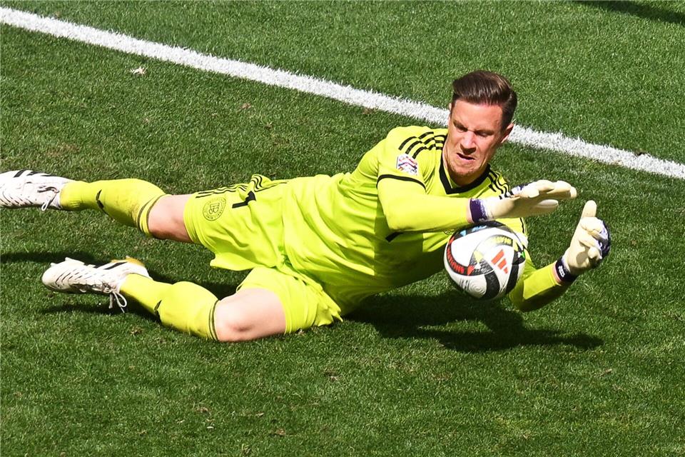Marc-André ter Stegen in Aktion gegen Frankreich.Marijan Murat/dpa